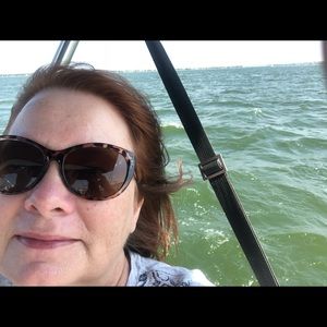 Meet your Posher, Denice